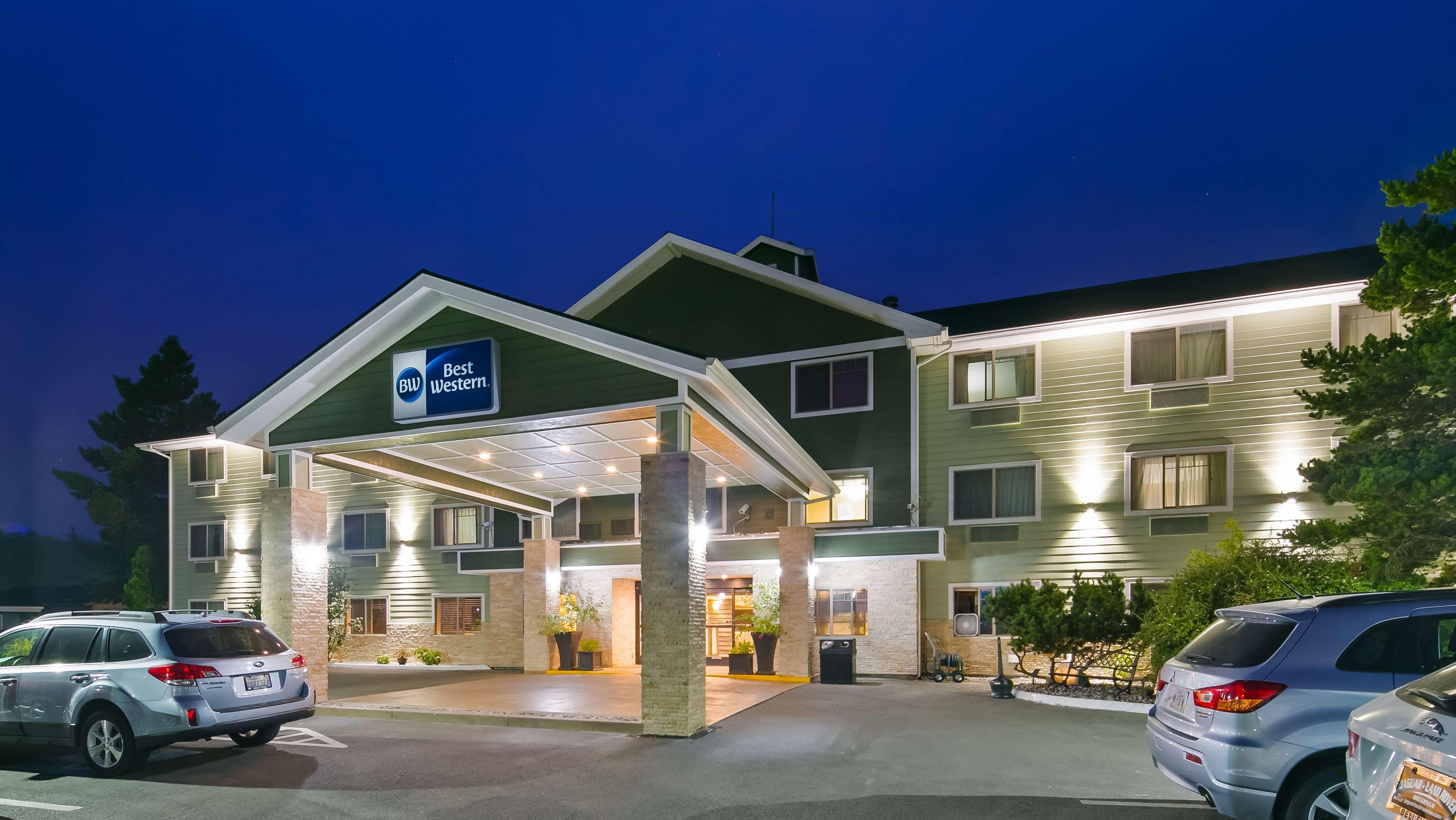 Best Western Кениън Сити Екстериор снимка